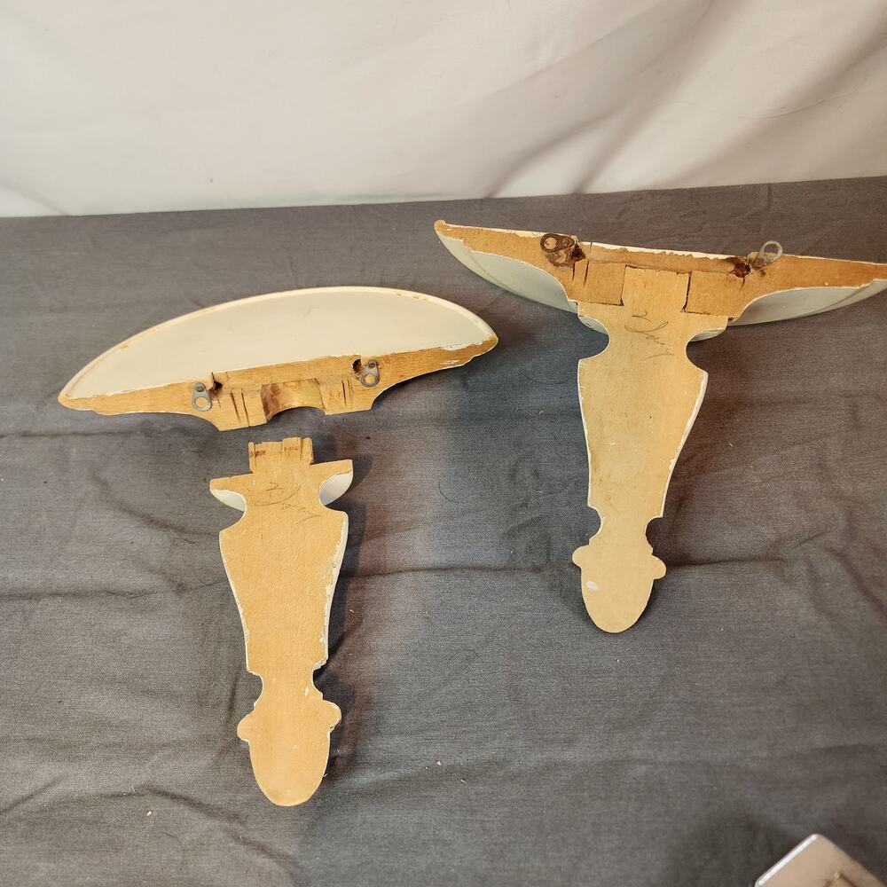Vintage Wall Sconces-Wood- Set of 2 - Picture 5 of 8
